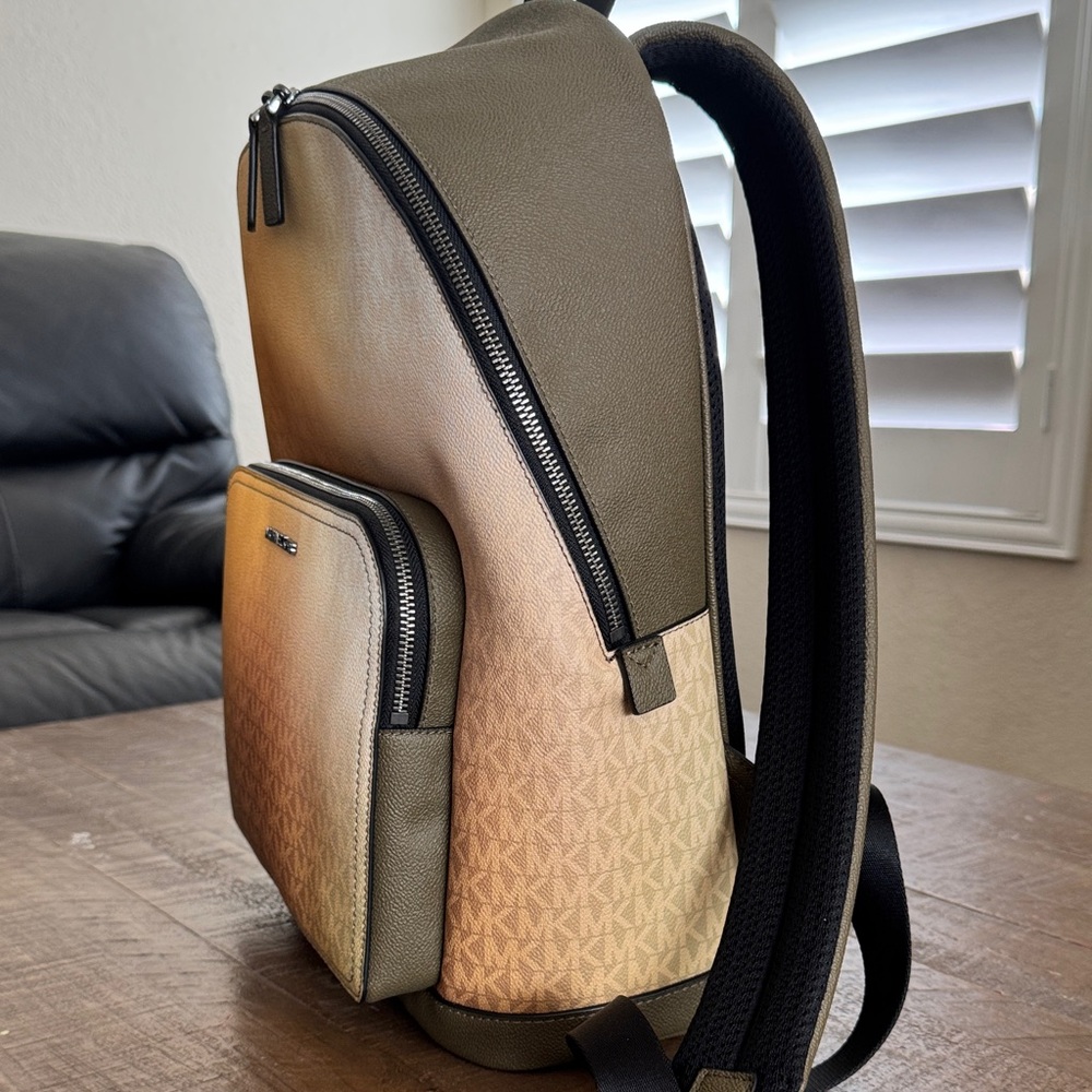 Michael Kors Cooper Olive Multi Commuter Backpack Fit 15” Laptop - Picture 5 of 8